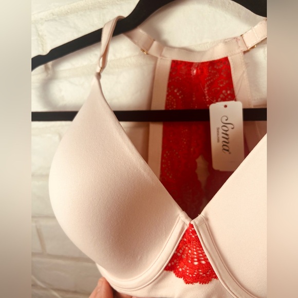 NWT Soma Embraceable Geo Lace
Racerback Full Coverage Bra 34DDD Porcelain #0358 - Picture 3 of 13